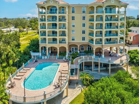 700 N Osceola Ave #PH-3, Clearwater, FL 33755