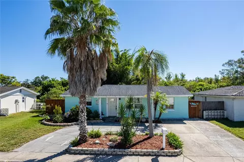 1610 Springdale Dr, Holiday, FL 34691