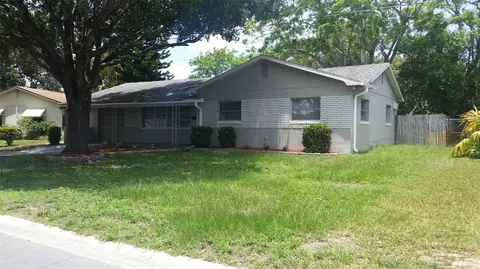 2561 62nd St N, Saint Petersburg, FL 33710