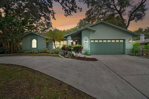 439 Lafayette Blvd, Oldsmar, FL 34677