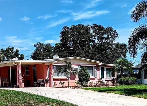 10297 109th Ave, Largo, FL 33773