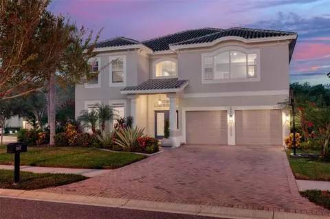 2335 Messenger Cir, Safety Harbor, FL 34695