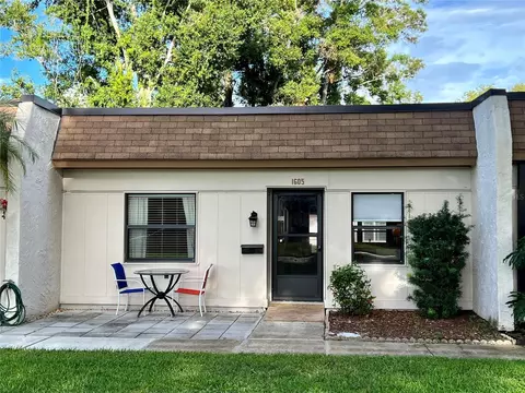 1605 Flint Dr W, Clearwater, FL 33759