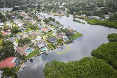 2114 Egret Dr, Clearwater, FL 33764