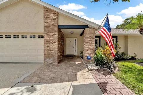 2628 Sunridge Cir, Palm Harbor, FL 34684