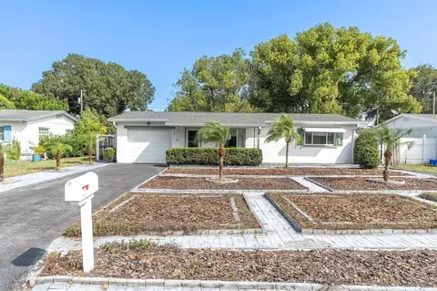 10953 114th Pl, Seminole, FL 33778