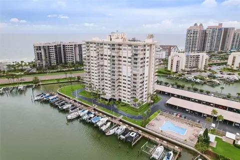 1621 Gulf Blvd #208, Clearwater Beach, FL 33767