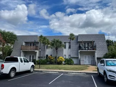 718 Lyndhurst St #903, Dunedin, FL 34698