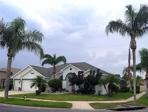 1204 Salt Lake Dr, Tarpon Springs, FL 34689