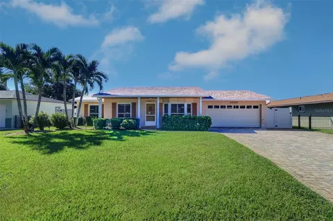 9856 49th Ave N, Saint Petersburg, FL 33708