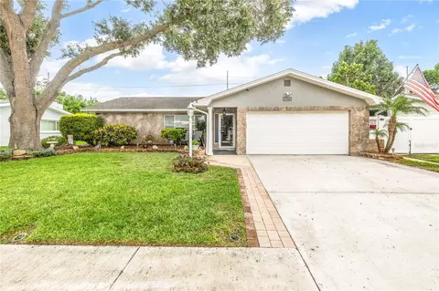 11446 126th Ter, Largo, FL 33778