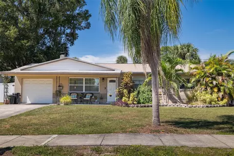 7656 85th Ln, Seminole, FL 33777