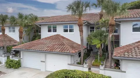903 Pinellas Bayway S #305, Tierra Verde, FL 33715