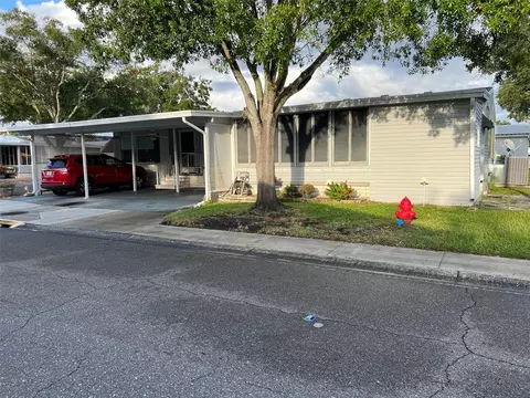 1001 Starkey Rd #657, Largo, FL 33771