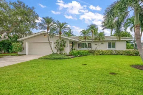 2028 Michigan Ave NE, Saint Petersburg, FL 33703