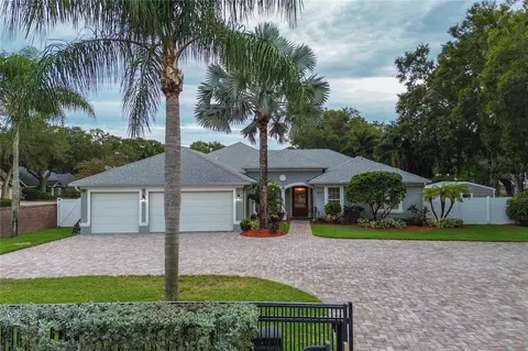 2327 Nursery Rd, Clearwater, FL 33764