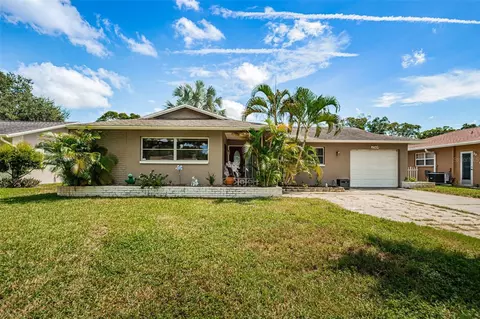 2504 Bramblewood Dr E, Clearwater, FL 33763