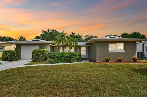 1283 Edenville Ave, Clearwater, FL 33764