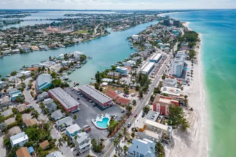 8565 W Gulf Blvd #27S, Treasure Island, FL 33706