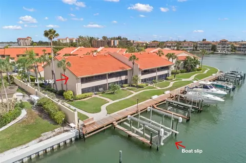 4730 Brittany Dr S #136, Saint Petersburg, FL 33715
