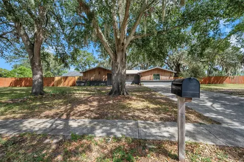 3212 Andorra Dr, Holiday, FL 34690
