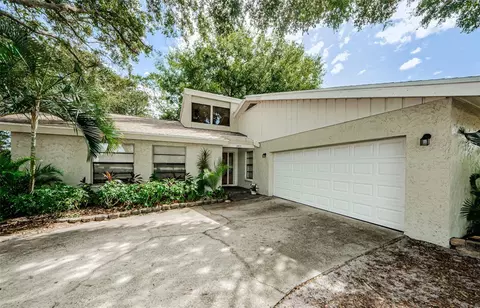 3917 Lake St George Dr, Palm Harbor, FL 34684