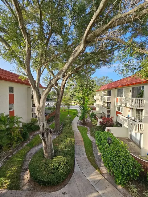1001 Pearce Dr #306, Clearwater, FL 33764