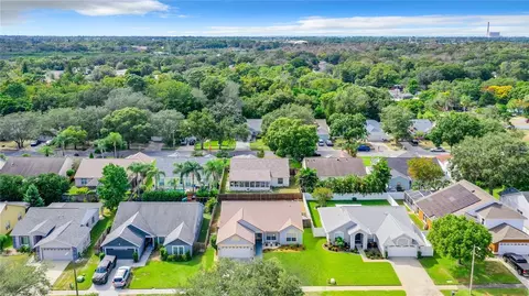 1509 Ridge Shore Dr, Tarpon Springs, FL 34689