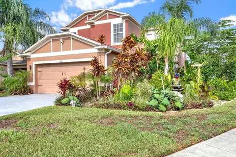 18515 Snowdonia Dr, Land O Lakes, FL 34638