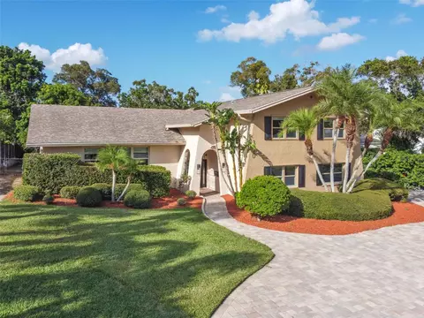 310 Eastleigh Dr, Belleair, FL 33756