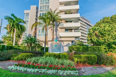 470 3rd St S #609, Saint Petersburg, FL 33701