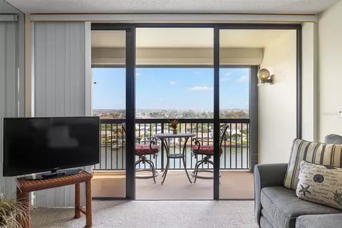 9415 Blind Pass Rd #802, Saint Pete Beach, FL 33706