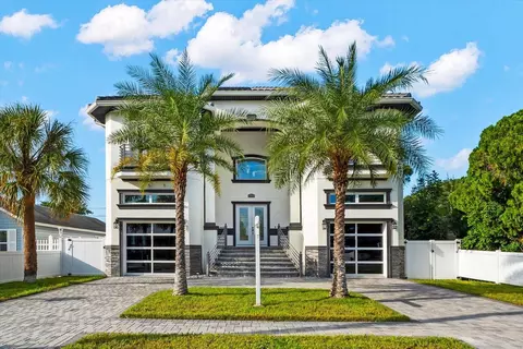 611 85th Ave N, Saint Petersburg, FL 33702