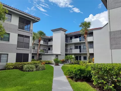 2650 Countryside Blvd #A208, Clearwater, FL 33761