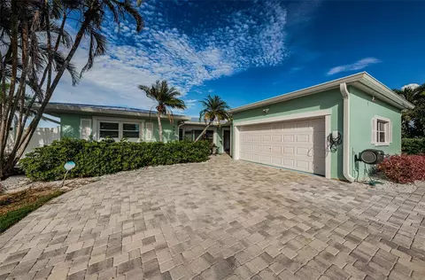 492 20th Ave, Indian Rocks Beach, FL 33785