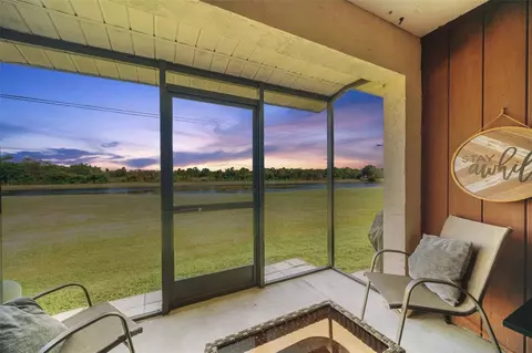 1019 10th Cir SE #1019, Largo, FL 33771