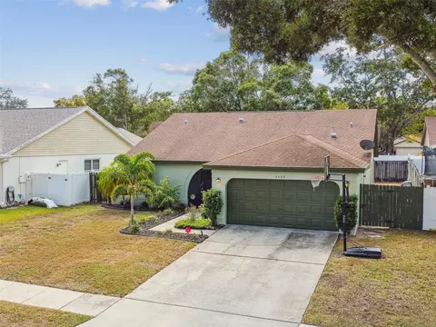 3688 Montclair Dr, Palm Harbor, FL 34684