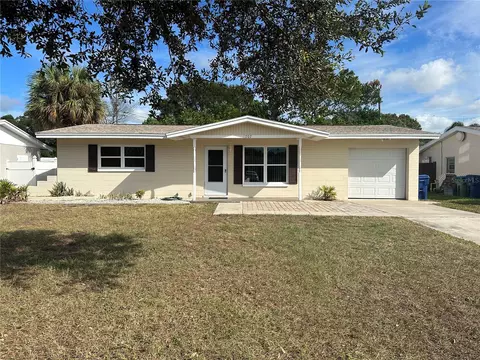 11707 82nd Ter, Seminole, FL 33772