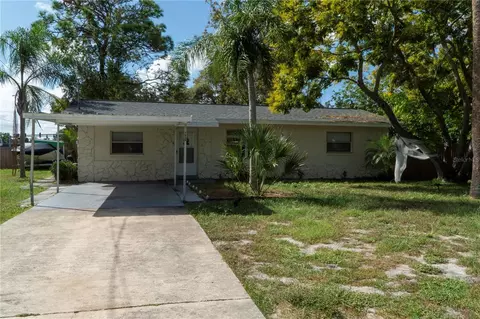 7926 Butler Ave, Hudson, FL 34667