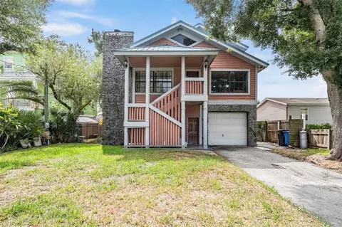 9114 Brunswick Ln, Tampa, FL 33615