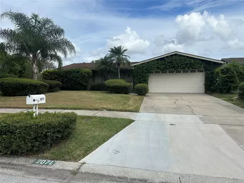 2071 Butternut Cir E, Clearwater, FL 33763