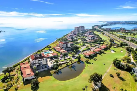 6158 Palma Del Mar Blvd S #102, Saint Petersburg, FL 33715