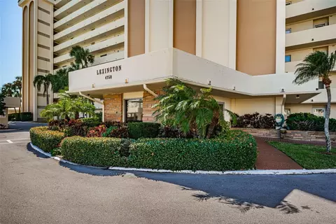 4750 Cove Cir #301, Saint Petersburg, FL 33708