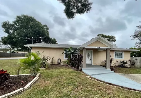 5198 64th St N, Saint Petersburg, FL 33709