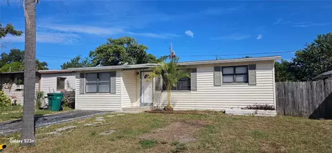 10543 117th Dr, Largo, FL 33773