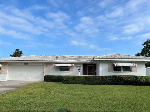 11803 67th Ave, Seminole, FL 33772