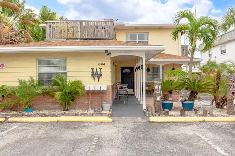 644 72nd Ave, Saint Pete Beach, FL 33706