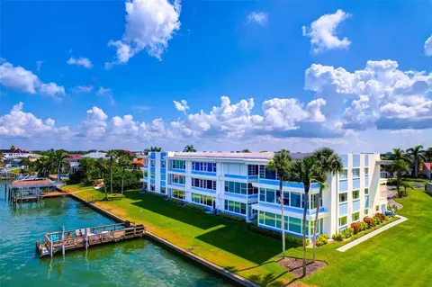 770 Island Way #N201, Clearwater Beach, FL 33767