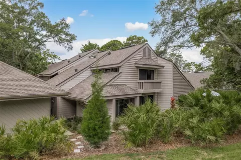 501 Old Mill Pond Rd, Palm Harbor, FL 34683