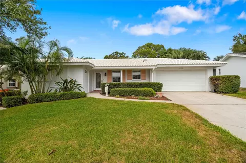 11941 68th Ave, Seminole, FL 33772